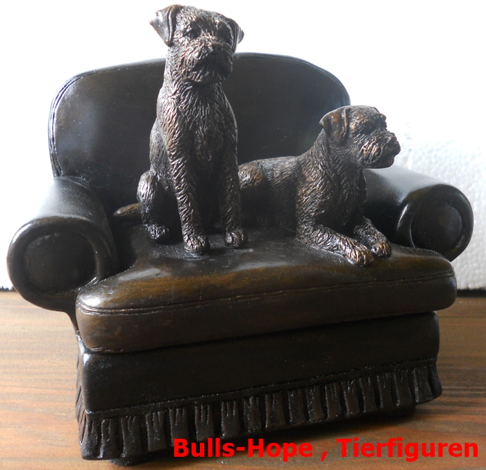 Border Terrier auf Sessel , limited Edition of 350